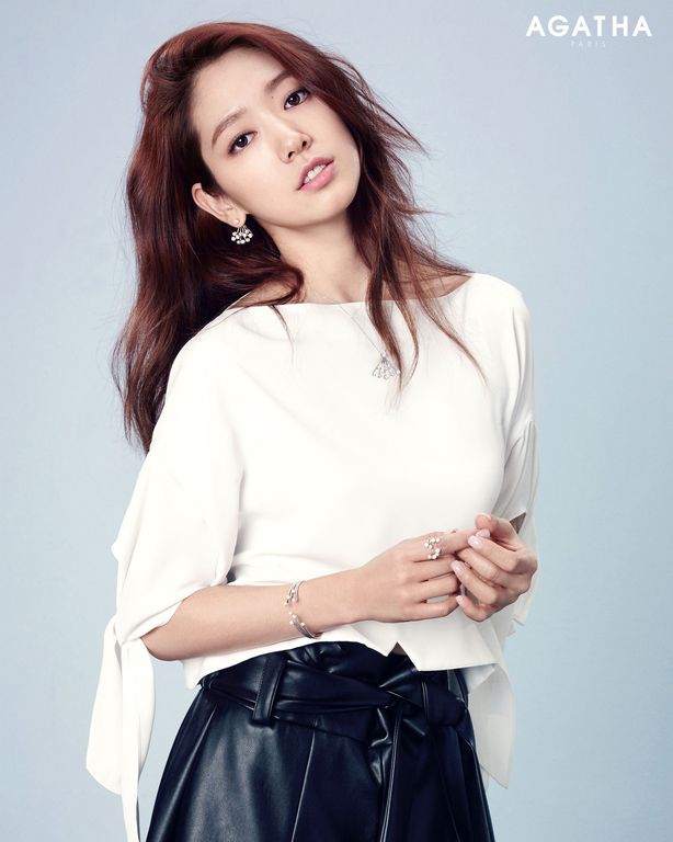 朴信惠 i>(         ,park shin hye) /i>,1990年2月18日出生于韩国