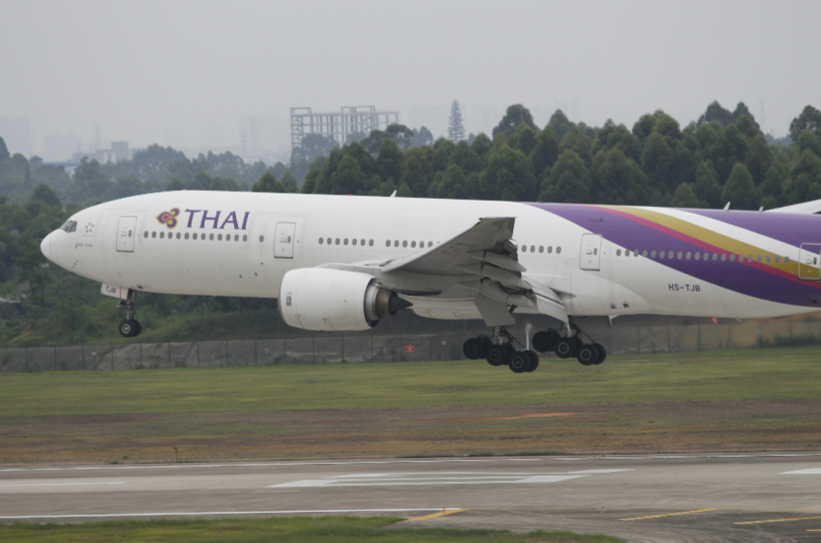  p>波音777-200是 a href="#" data-lemmaid="1633384">波音777 /a>