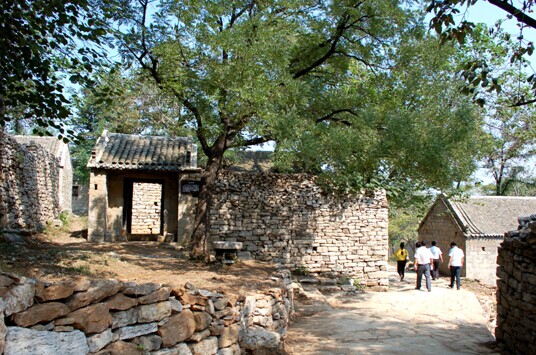 "邹鲁圣地"之称的 a target="_blank" href="/item/孟子故里/8498480"