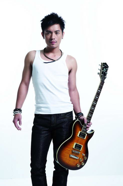  p>范逸臣,本名范佑臣, a target="_blank" href="/item/阿美族">阿美