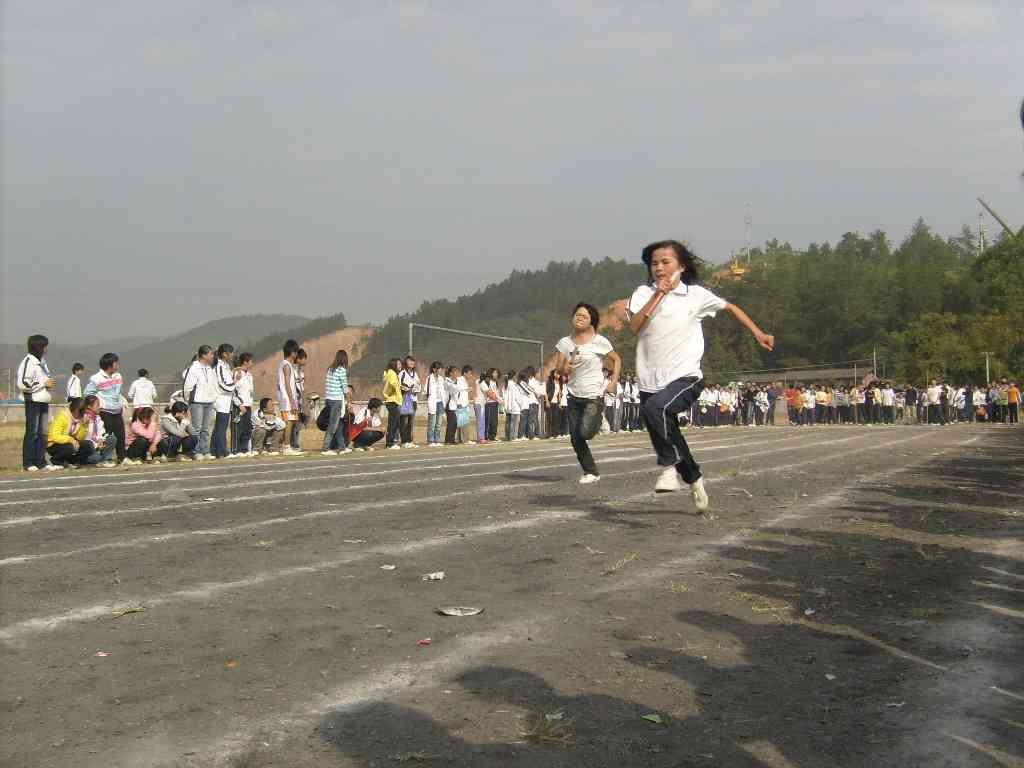  p>定南二中全称定南县第二中学,创办于2004年,位于江西省 a target="