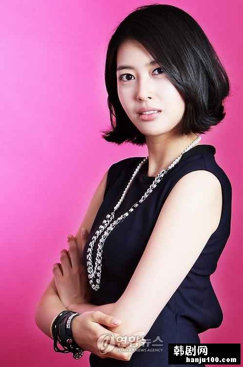  p data-id="gnwmpwqy9y">王智慧(         ),1985年12月29日生于韩国