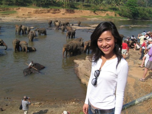 data-lemmaid="7739316">节目主持人 /a>谢珊,毕业于湖南师范大学中文