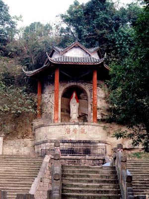 ">观音岩石刻--位于 a target="_blank" href="/item/罗江县/2520177"