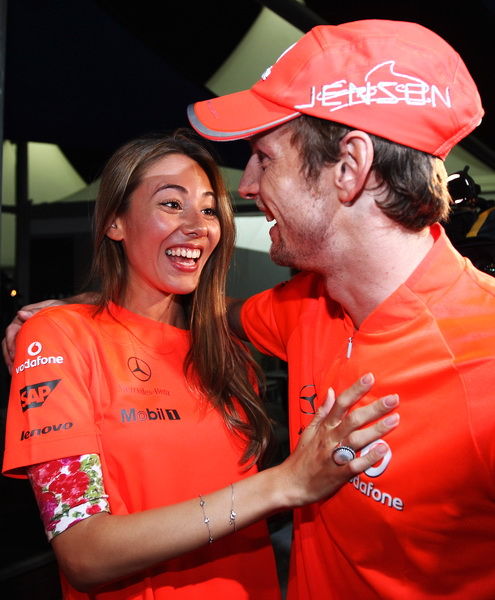  p>简森·巴顿(jenson button),1980年1月19日出生于 a href="#" data