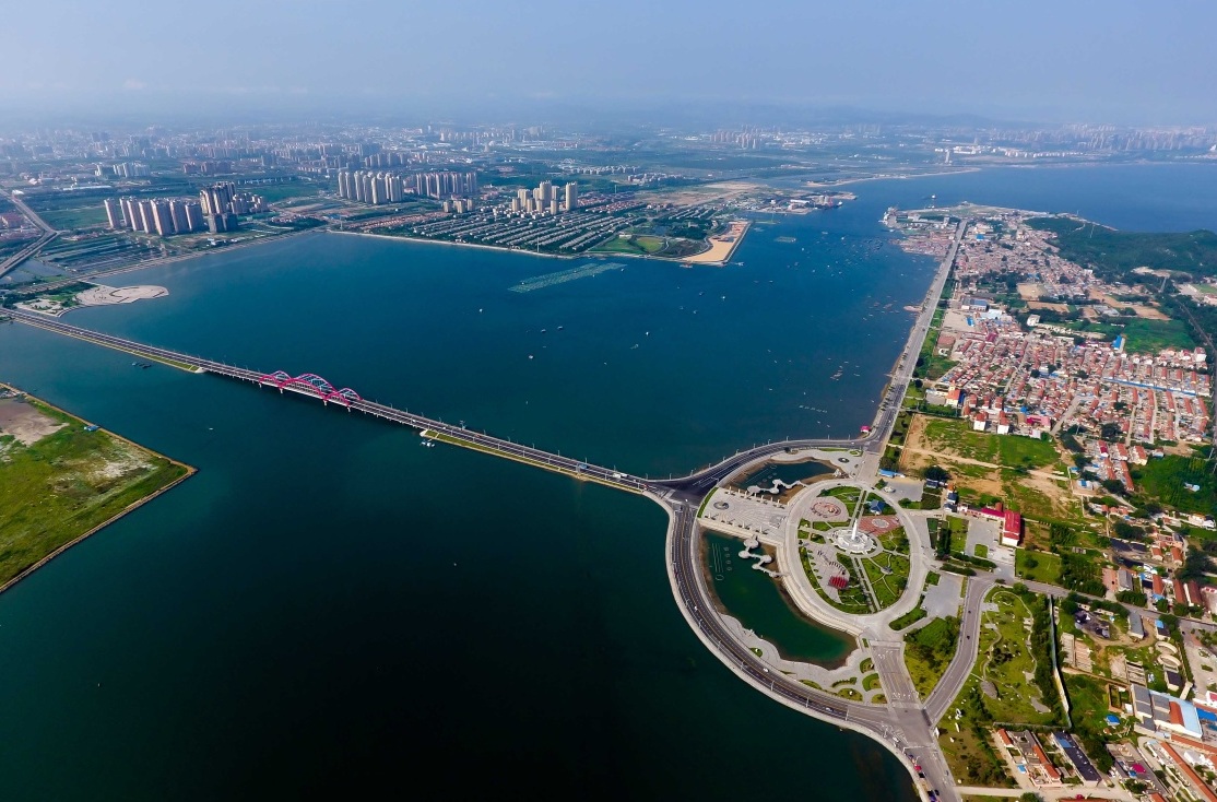  p>养马岛,山东省烟台市 a target="_blank" href="/item/牟平区