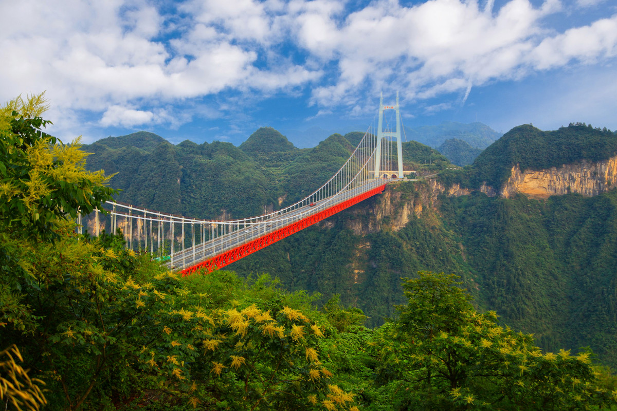  p>矮寨大桥(aizhai bridge),是中国 a target="_blank" href="/item
