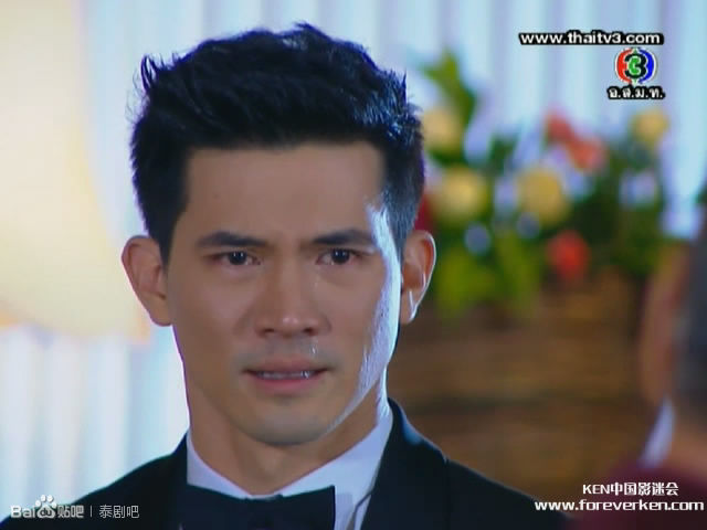 panangkasiri执导, a target="_blank" href="/item/提拉德·翁坡帕