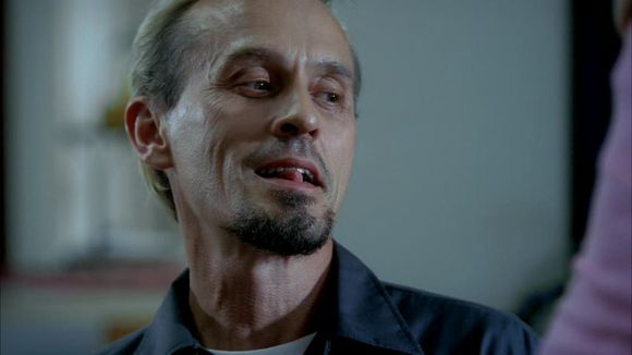  p>罗伯特·克耐普( i>robert knepper /i>),1959年7月8日生于俄亥俄