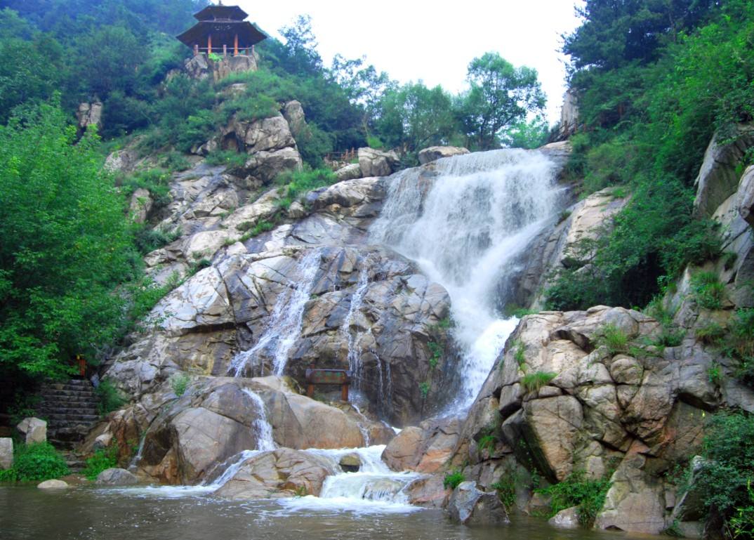 山东省济南市九如山瀑布群风景区