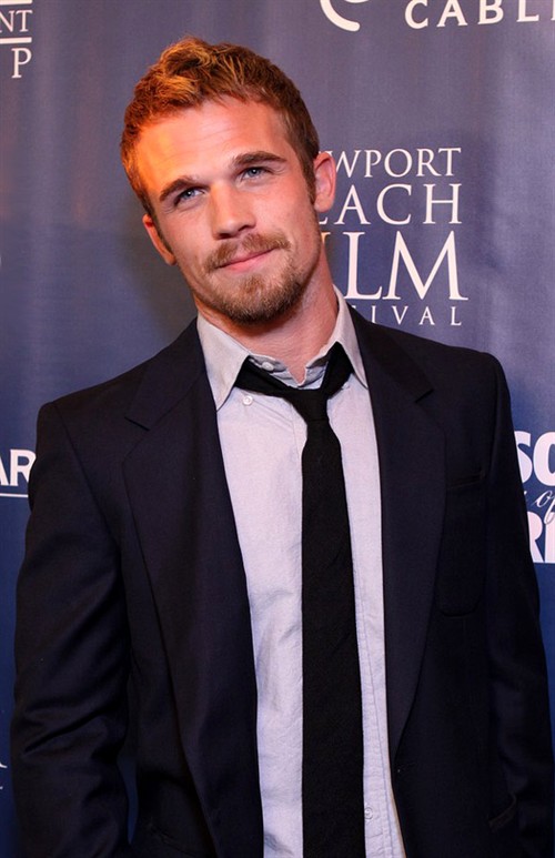  p>凯姆·吉甘戴 i>(cam gigandet) /i>,1982年8月16日出生于美国