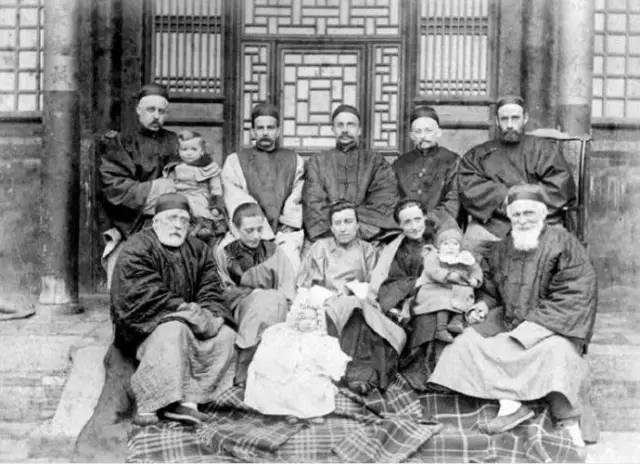 为什么全世界，只有中国的医院标志是十字形？_百科TA说