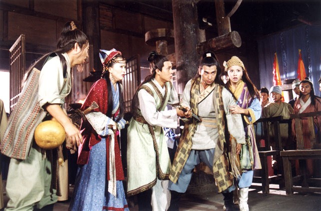  p>《大醉侠》是峨嵋电影制片厂,北京嘉兰影视文化艺术有限责任公司