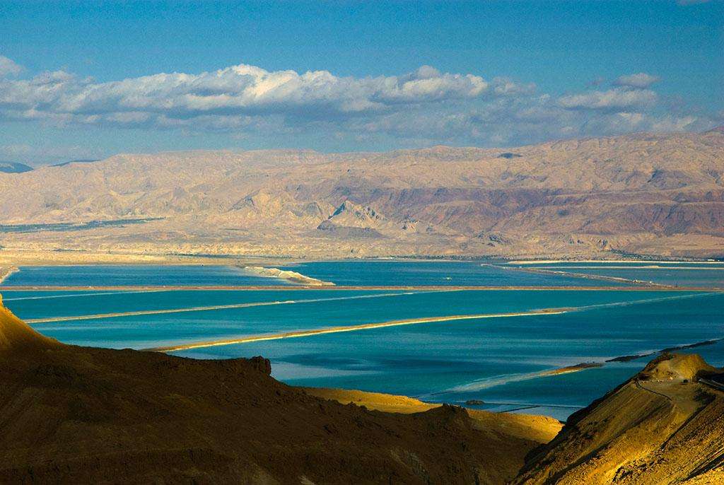 死海