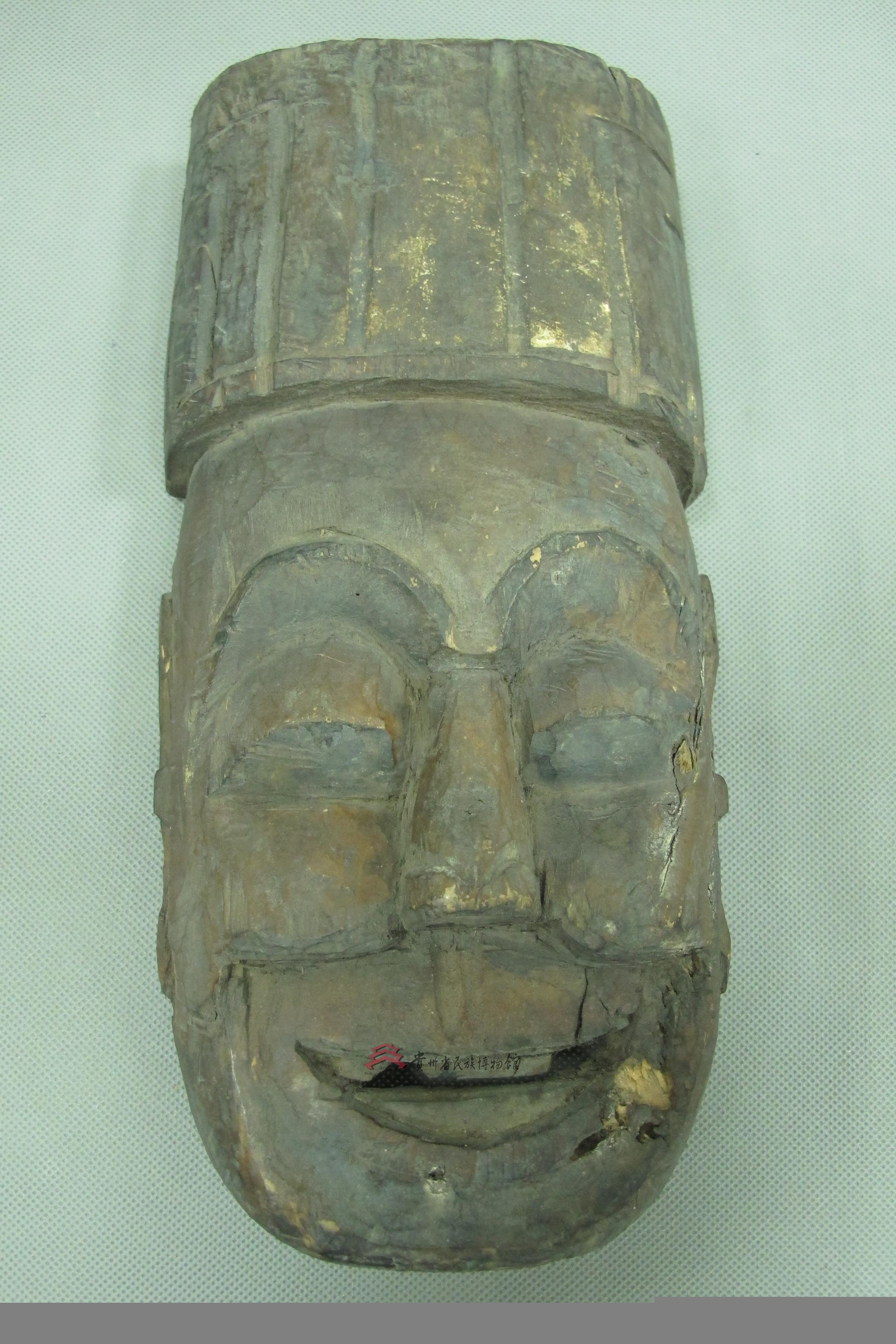 当代松桃苗族傩堂戏面具土地