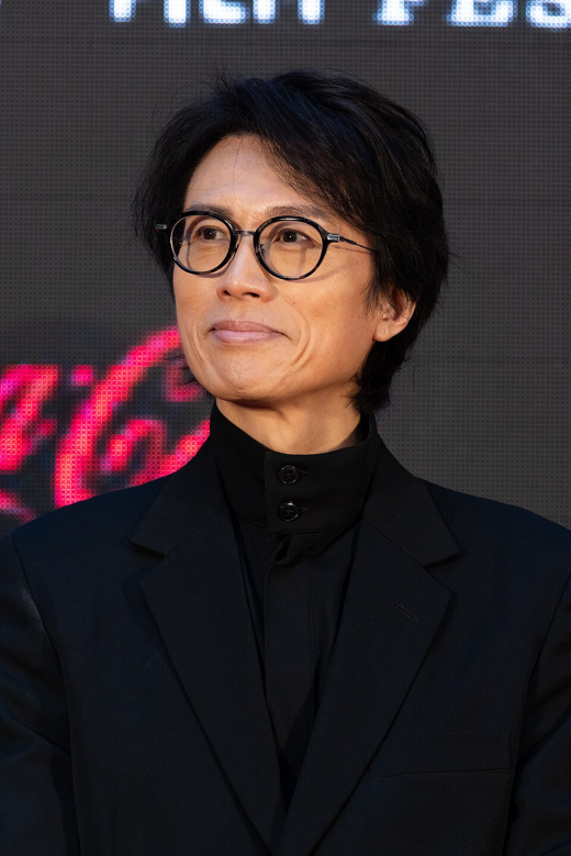 黄子华