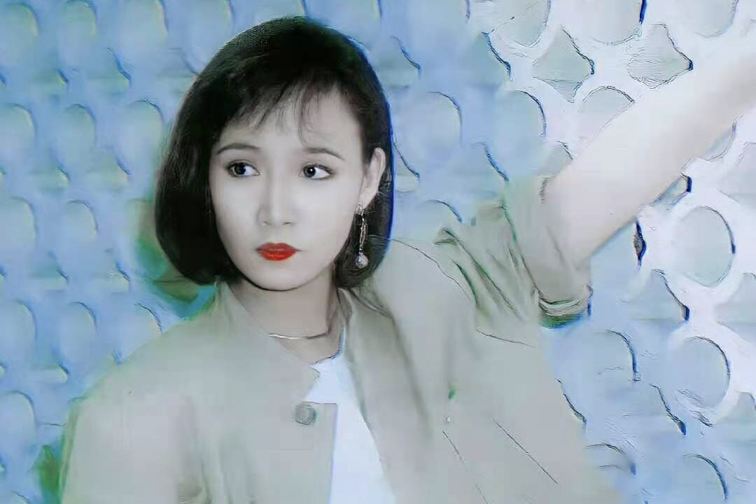  p>商天娥,1963年7月24日出生于香港,祖籍广西南宁,影视女演员.