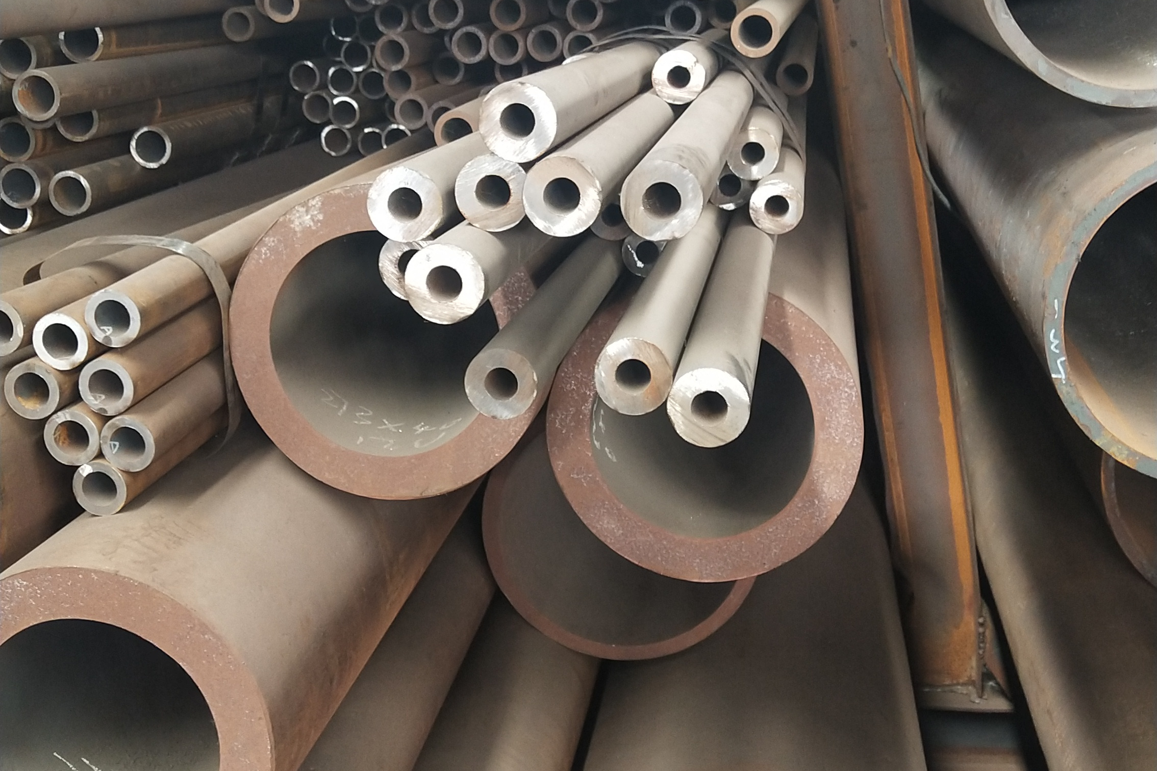 小口径结构无缝钢管