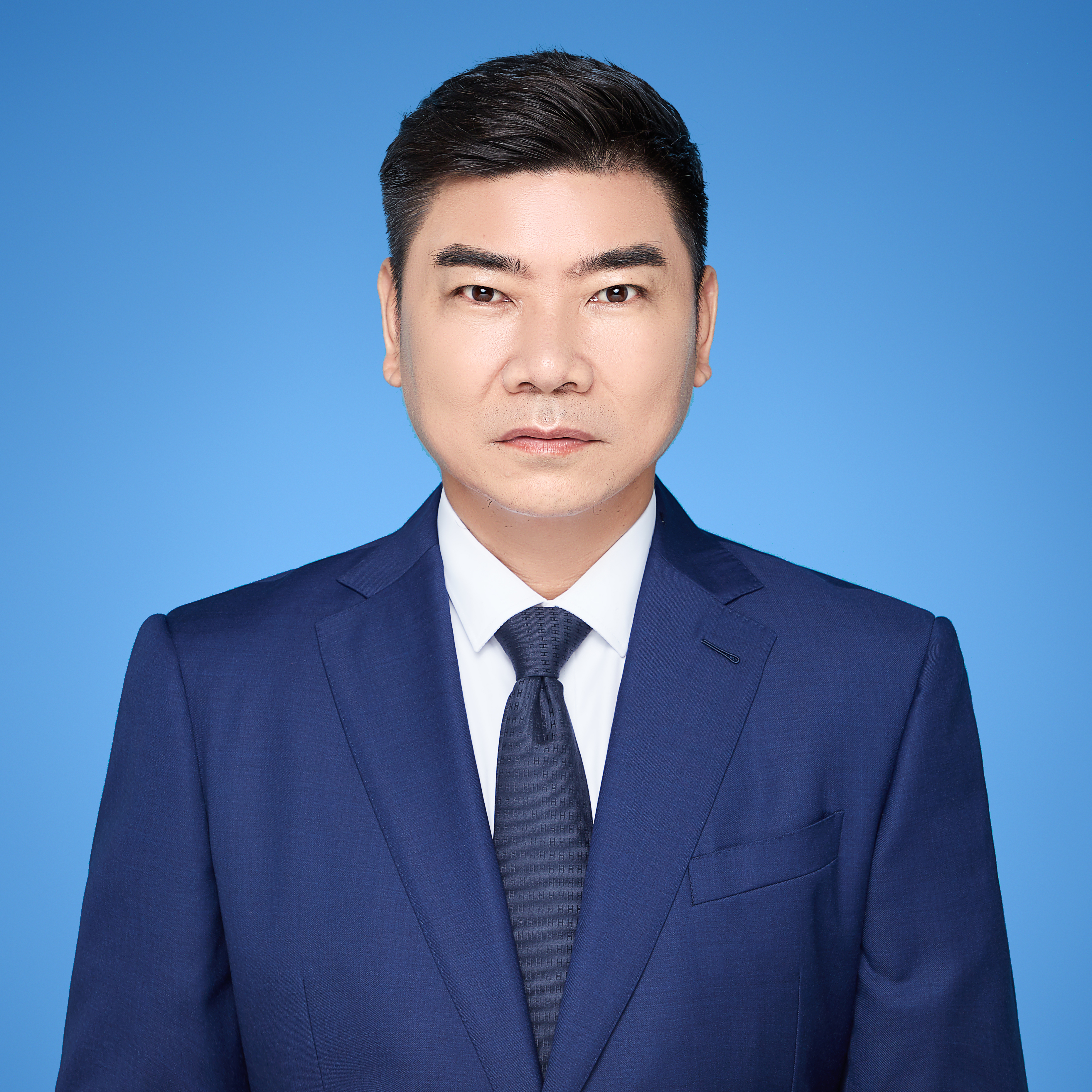  p data-id="gnbrpjcl78">甘普华,男,湖北天门人,广东运华实业集团