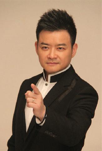 李佳明
