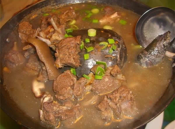 熟附煨姜炖狗肉