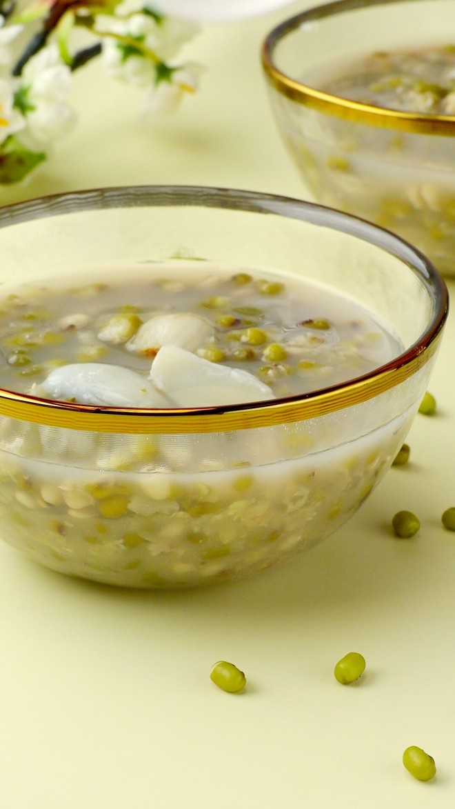 百合薏仁绿豆汤