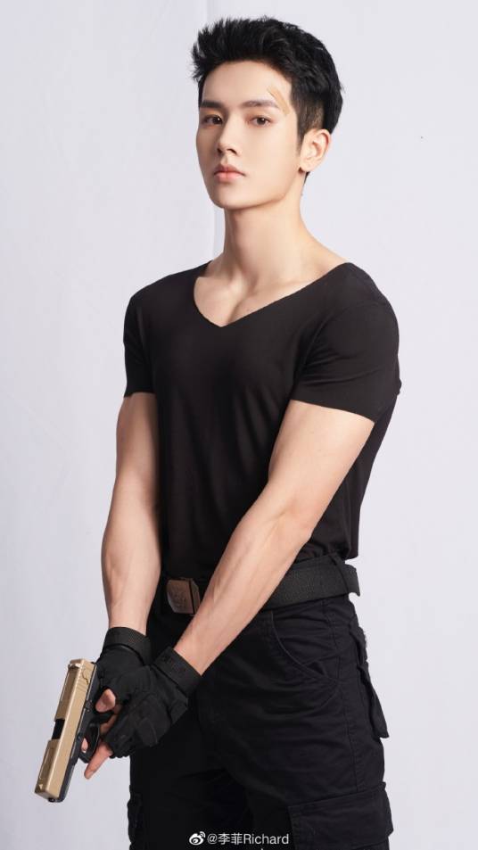李菲（中国内地男演员）_百度百科