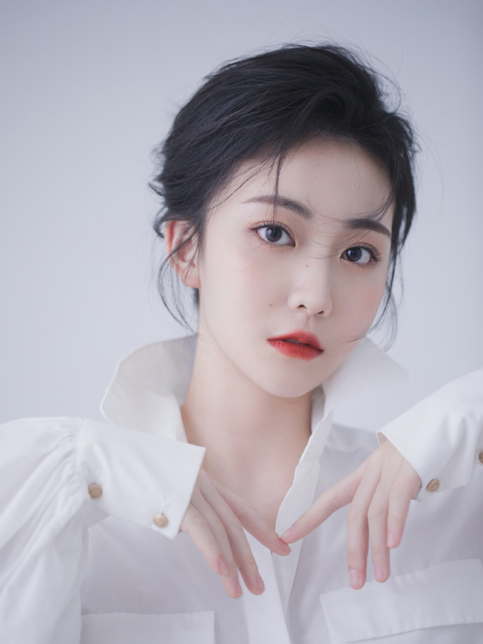 joyqrn">刘思佳,女,2003年7月19日出生于四川省南充市,中国内地女演员