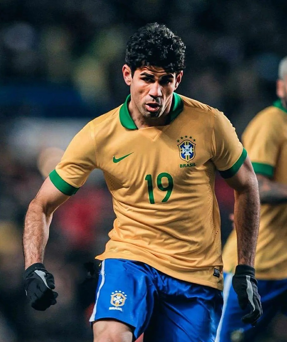 科斯塔( /b>diego da silva costa),1988年10月7日出生于巴西拉加尔托