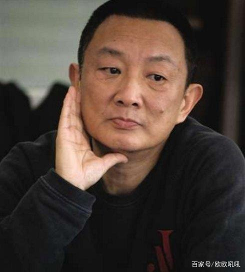 正经的戏，偏颇的曲目：5段的爱情史张黎，为什么让女人为他继续_百科TA说
