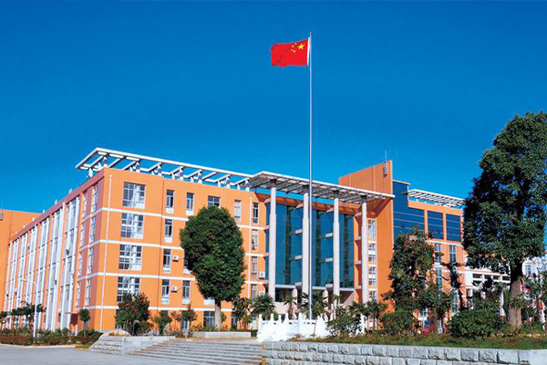 medical college),简称"南阳医专",坐落于"中华医圣" a target="