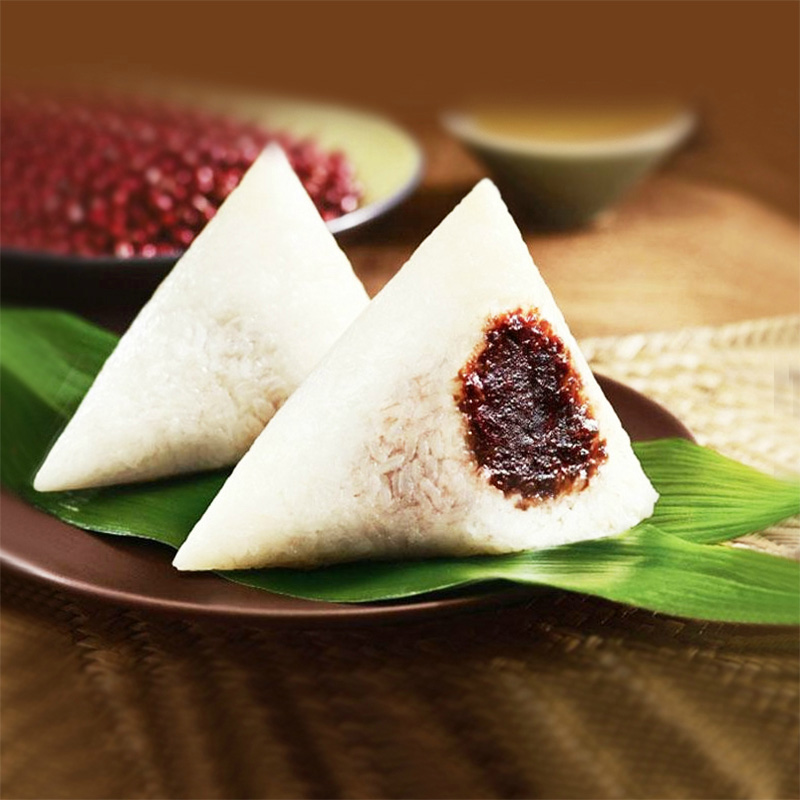  p data-id="gnbbktc236">豆沙粽子是众多粽子口味的一种,是一道小吃.