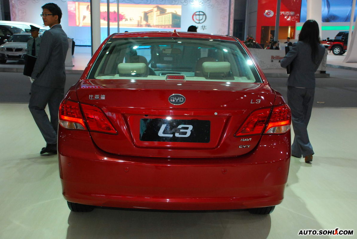 比亚迪l3