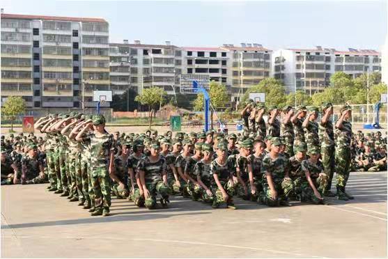 2middle school of jiangxi province), /b>简称进贤二中,创办于1975