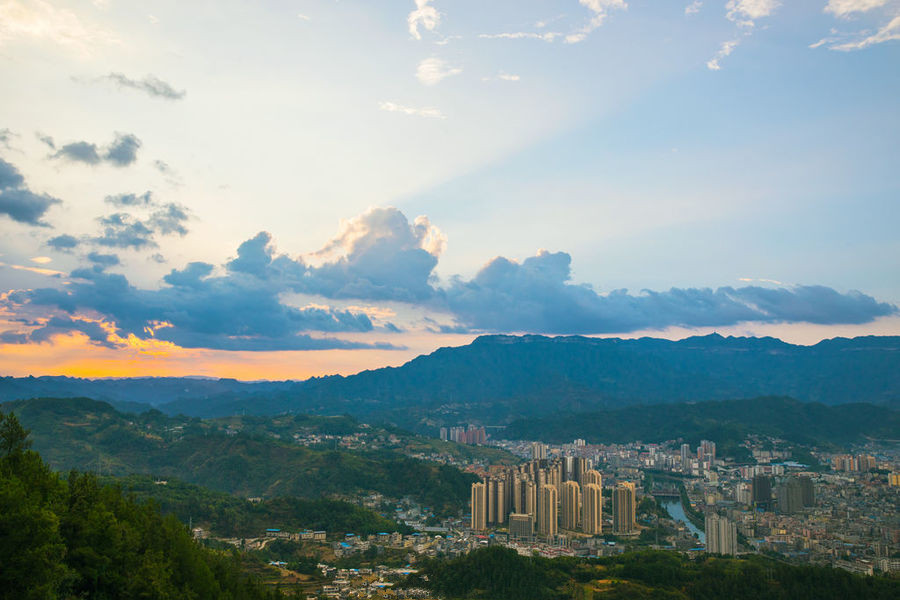 黔江土家族苗族自治县