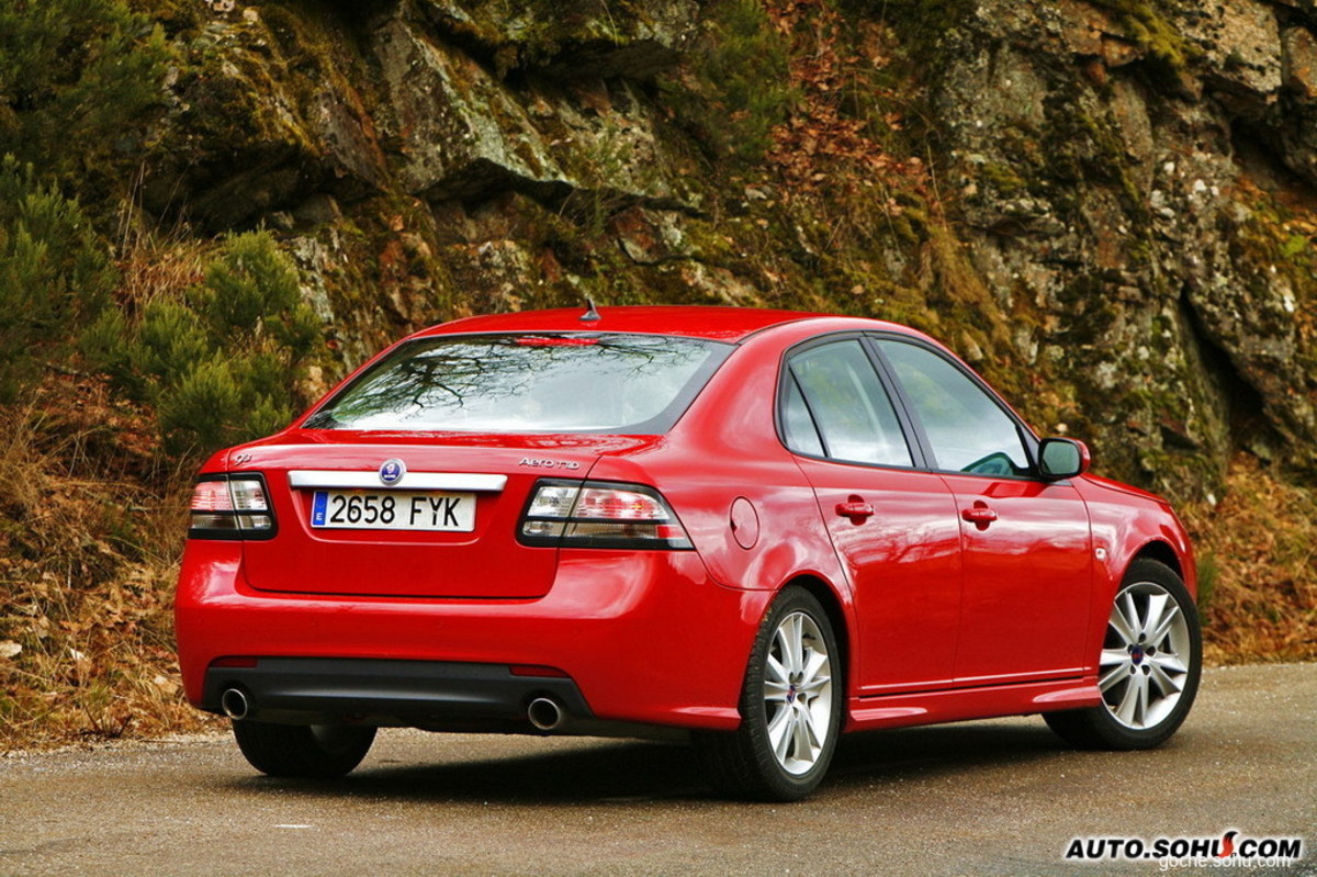 萨博/1442" data-lemmaid="1442">萨博 /a>(saab)9-3诞生于1998年,它
