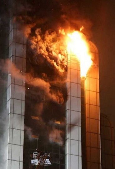 12?15广州大厦火灾