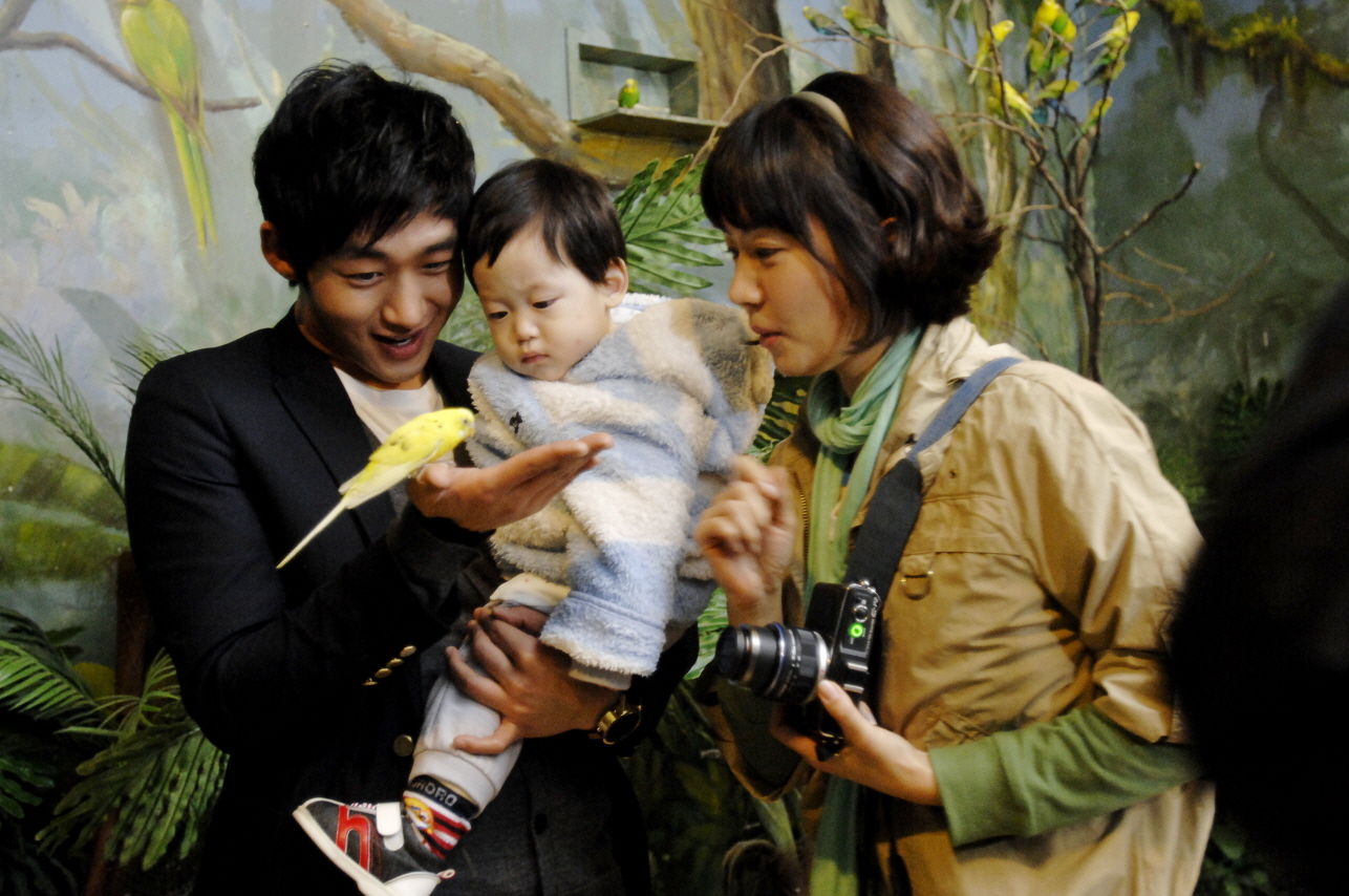  a target="_blank" href="/item/李泰成/4751895" data-lemma