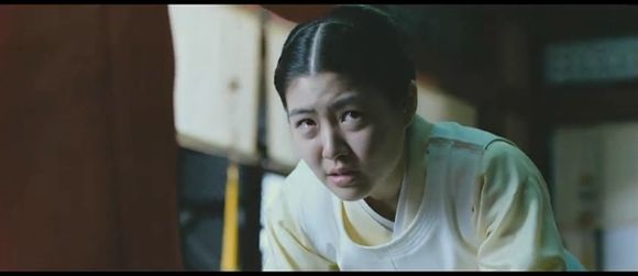 ,1994年5月31日生于首尔,韩国女演员