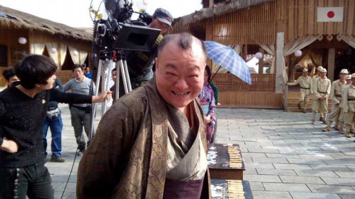  p data-id="gnwuknxiv7">湖南笑星碰碰胡,原名胡建林,中国影视演员.