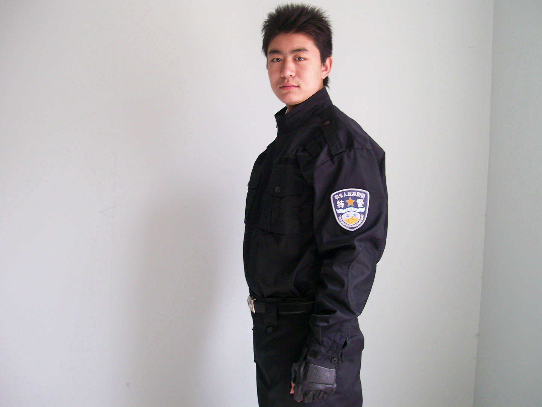 它又称为特警作战服,作战训练服,特警服,警察作战服