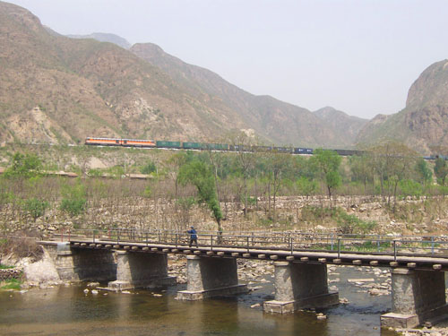 data-id="go08p1lhaq">官厅镇,隶属于云南省红河哈尼族彝族自治州建水