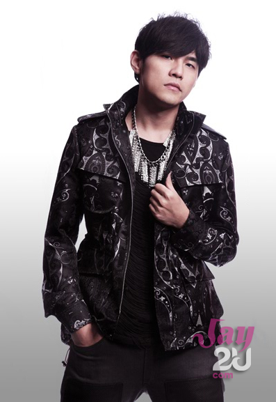  p>周杰伦(jay chou),1979年1月18日出生于台湾省新北市,祖籍福建省