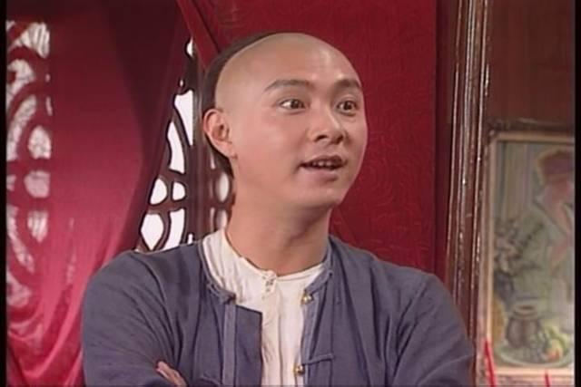  p>《欢喜游龙》是谭朗昌,叶莉莉,袁锦添,袁英鸣执导的清装喜剧,由