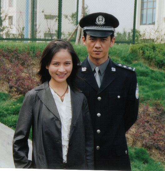 有限公司,上海歌德艺术有限公司等联合出品都市情感剧,该剧由唐洪根