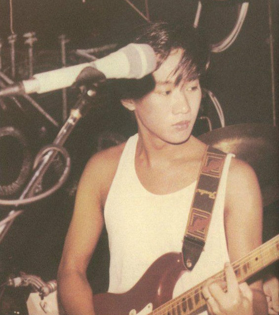  p>黄家驹(1962年6月10日—1993年6月30日),出生于中国香港,祖籍广东