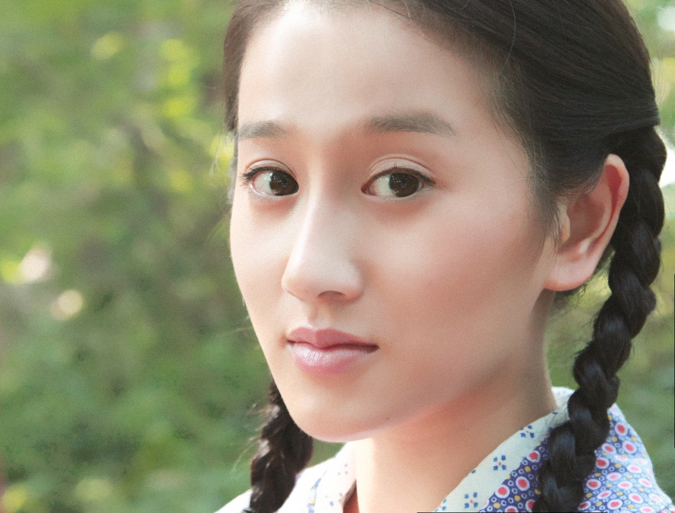 p>李木子,1989年7月22日出生于黑龙江省哈尔滨市,中国内地女演员