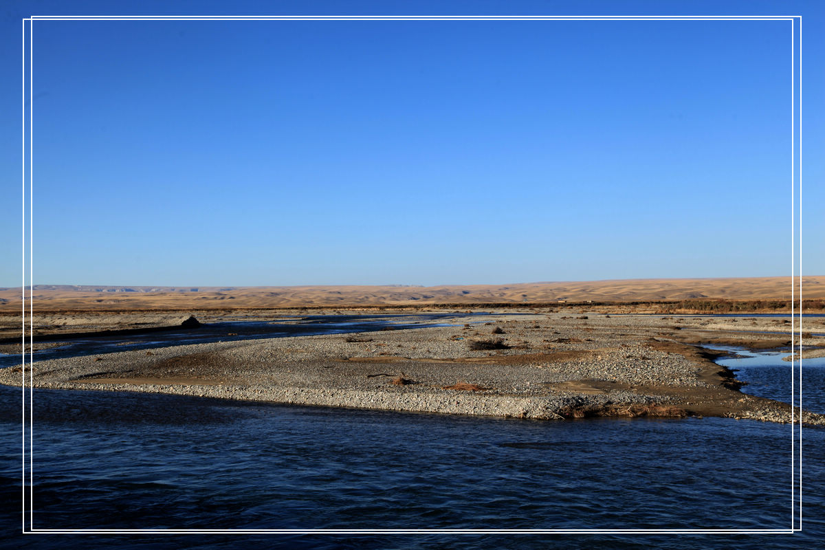  p>布哈河(bu ha chu),亦作buha river,即种牦牛之河的意思.