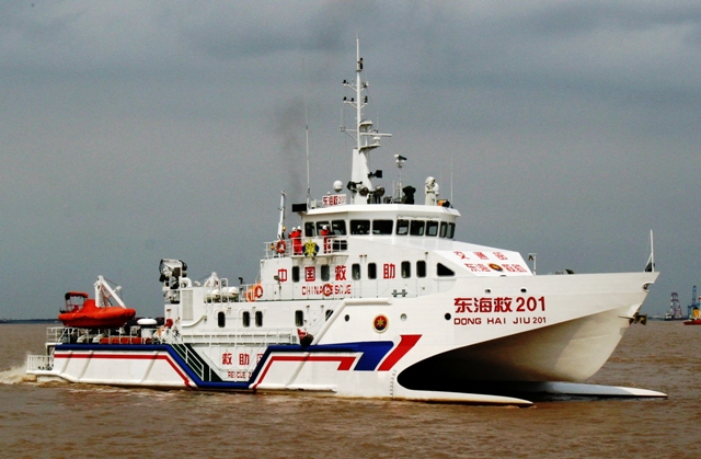  p>"东海救201" 轮是交通部救捞系统打造的首批近海快速救助船. /p>