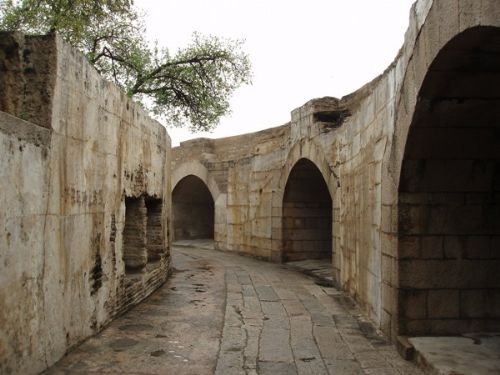  p>贝丘(shell mound),古代 a target="_blank" href="/item/人类